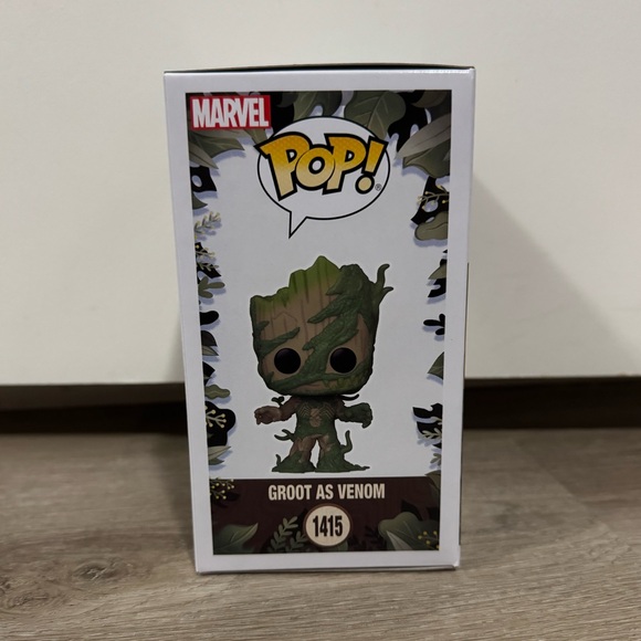 Funko Pop! Marvel Groot as Venom #1415 | Marvel Collector Corps Exclusive - Picture 4 of 6